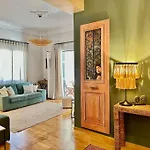 شقة Old Town Cozy *
