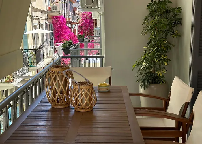 Апартаменты Old Town Cozy