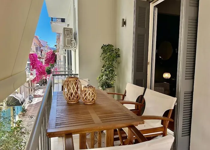 Old Town Cozy Нафплион